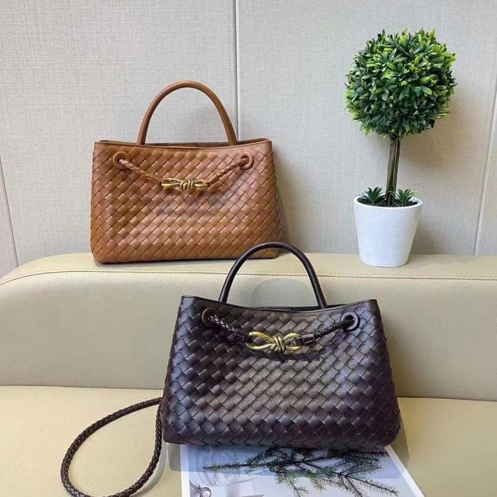 Femme Sac à main en cuir intrecciato à ornement Andiamo Medium | Sacs Porté Épaule Sacs Femme Femme