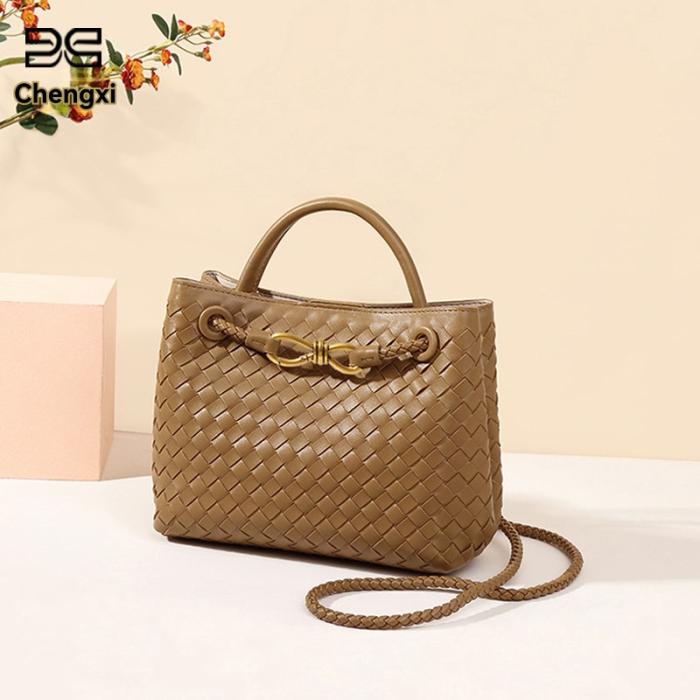 Femme Sac à main en cuir intrecciato à ornement Andiamo Small | Sacs Porté Épaule Sacs Femme Femme