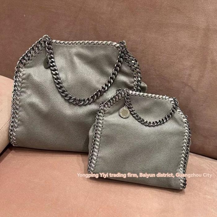 Femme Sac porté épaule en cuir végétarien brossé à clous Falabella Tiny | Sacs à Bandoulière Mini-Sacs Femme